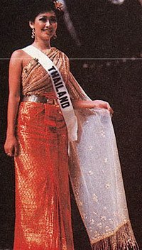 รวมภาพชุดประจำชาติไทยบนเวทีนางงามจักรวาล (Thai national costume in the Miss Universe Contest)