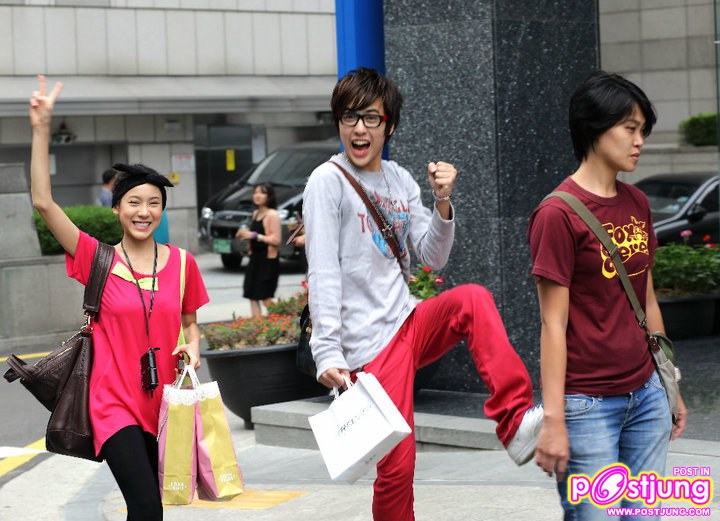 PIC มะตูม&ยูมินจี สองเด็กไทยที่ถ่ายโฆษณากับ2PM