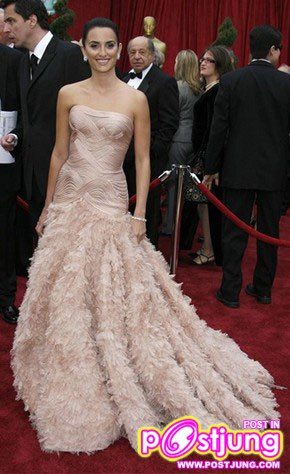 5. เพเนโลเป้ ครูซ ในชุดของ Chanel Coutur