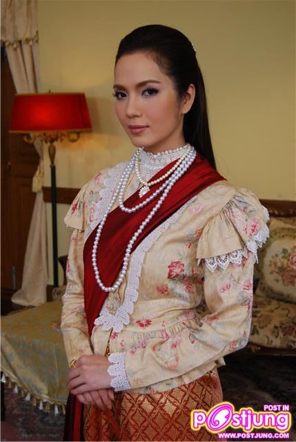 ทำไม??? นางเอก-นางแบบสาวไทยไม่เลือกชุดไทยออกงานแทนที่จะใส่ชุดแบนร์ดเนม
