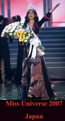 อมตะความงามแห่งชุดราตรีสีขาวบนเวที Miss Universe (ดูสิว่าสีอื่นๆจะสวยกว่าสีขาวไหมในแต่ละปี) ภาค 2