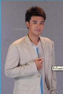 เติ้ล ธนพล จาก รักในม่านเมฆ
