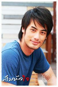 บอย ปกรณ์ จาก สามหัวใจ