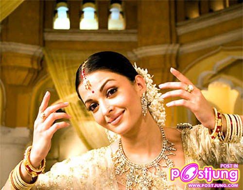 นางงามจากอินเดียที่มีความสวยอยู่ตลอดกาลเธอคือ " Aishwarya Rai "