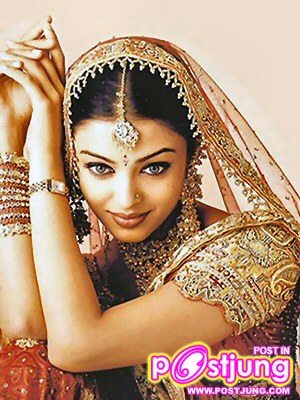 นางงามจากอินเดียที่มีความสวยอยู่ตลอดกาลเธอคือ " Aishwarya Rai "