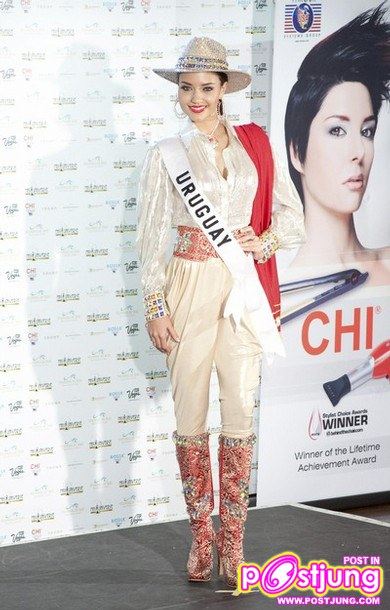 National Costume เริ่มแต่งตัวกันแล้ว (ขอเริ่มที่ประเทศไทยก่อนนะ ชื่อประเทศดูที่สายสะพายนะ)