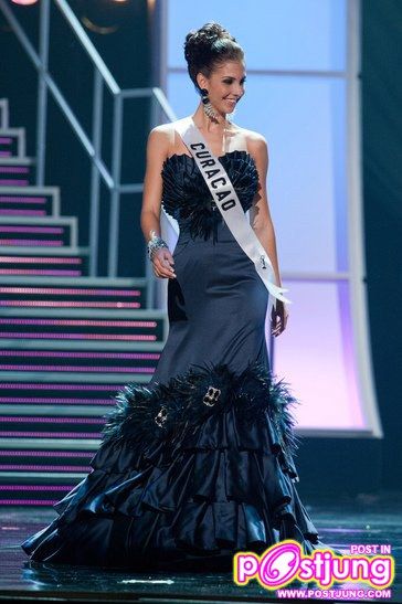 MU 2010 # Preliminary Competition - Evening Gown (เรียงตามตัวอักษรที่สายสะพาย)