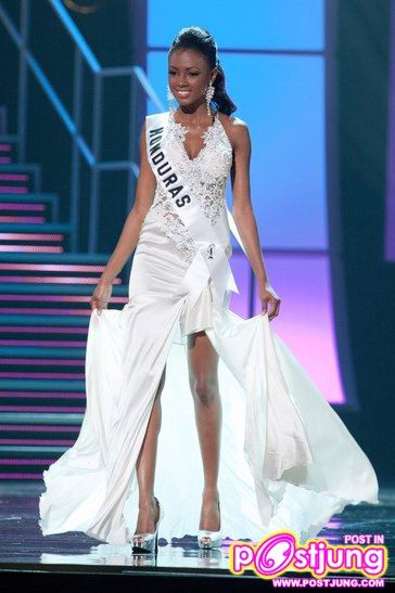 MU 2010 # Preliminary Competition - Evening Gown (เรียงตามตัวอักษรที่สายสะพาย)