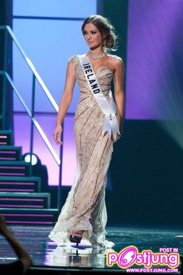 MU 2010 # Preliminary Competition - Evening Gown (เรียงตามตัวอักษรที่สายสะพาย)
