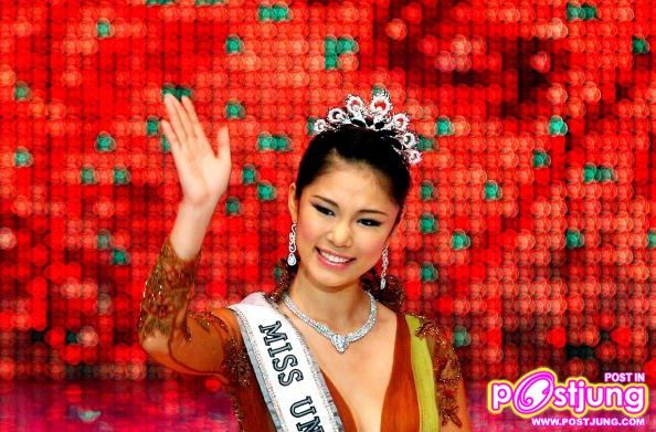 ขอประชัน..มงกุฎแต่ละประเทศแบบที่ไม่เคยเห็นมาก่อน (ดูซิว่าประเทศไหนเลิศสุด)