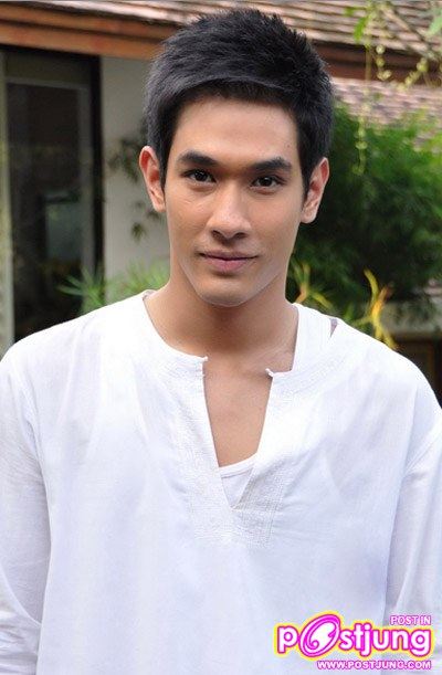 อ๋อม-อรรคพันธ์ ดาวรุ่งมาแรงแห่งยุค