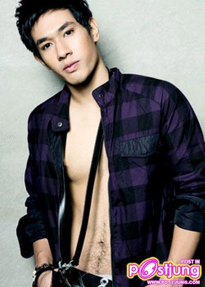 อ๋อม-อรรคพันธ์ ดาวรุ่งมาแรงแห่งยุค