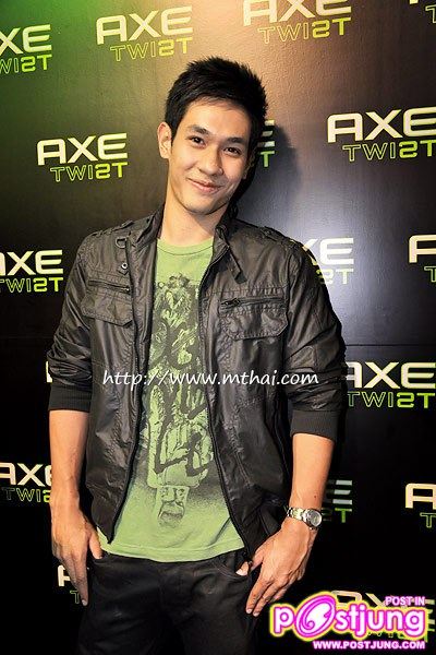อ๋อม-อรรคพันธ์ ดาวรุ่งมาแรงแห่งยุค