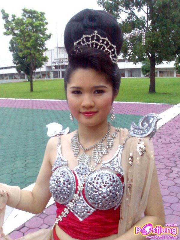 รูปขบวน  โรงเรียน  กาวีละ เชียงใหม่