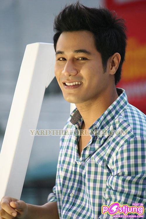 ร่วมงานเปิดตัวห้าง Paradise Park ถ.ศรีนครินทร์