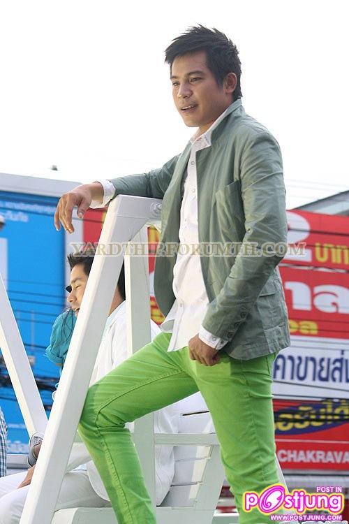 ร่วมงานเปิดตัวห้าง Paradise Park ถ.ศรีนครินทร์
