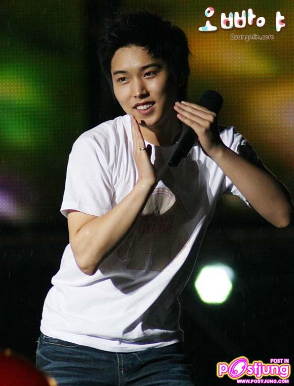 Lee Sungmin [Super Junior]