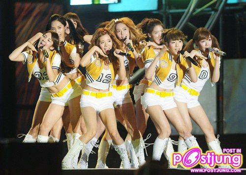 [News] โซนยอชิแดงานเข้า ชาวเน็ตพบความหมายลับในเพลง &lsquo;Gee&rsquo; เมื่อเล่นกลับหลัง กลายเป็นประเด็นร้อนในชั่วโมงนี้