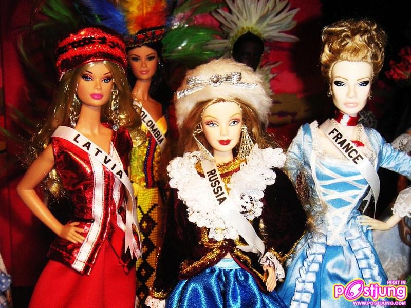 National Costume And Premilinary Evenig Gown Miss Doll Universe 2010