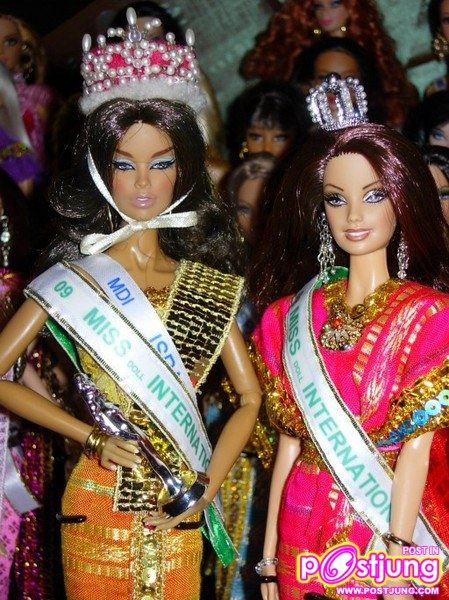 Welcome to Miss Doll International 2009 T H A I L A N D (Rowning Ceremony)