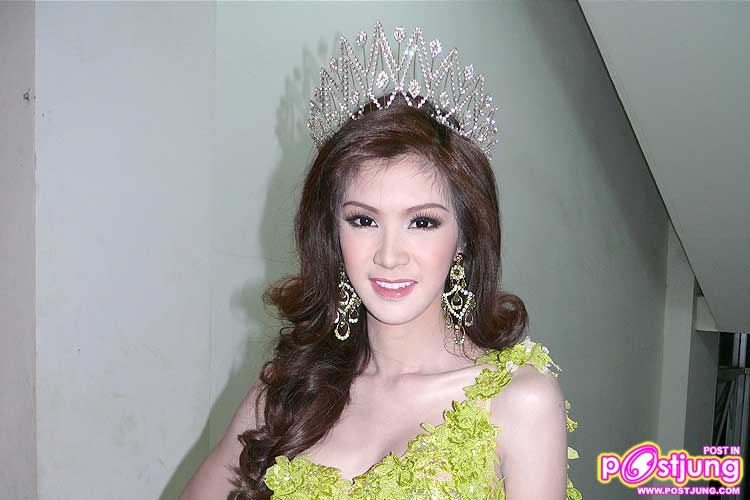 หลังเวที