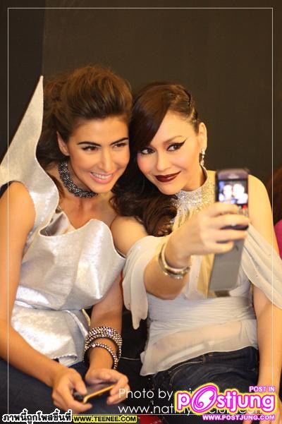 ภาพถ่ายรวมกันเฉพาะกิจ จะมีแบบนี้อีกก็คงจะยาก (สำหรับบ้างคู่นะ)