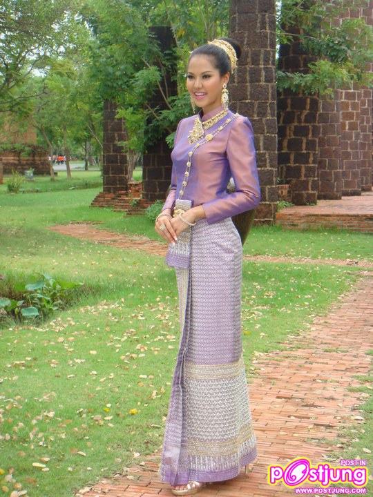 หนูสิ MTW สวยมาก ๆ เก็บภาพชุดไทยที่เมืองโบราณ สมุทรปราการ