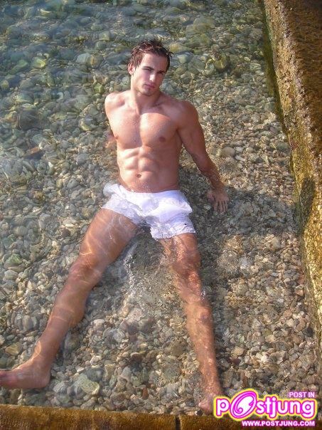 Mr Universe Model 2010 Tarik Kaljanac (Bosnia & Herzegovina)