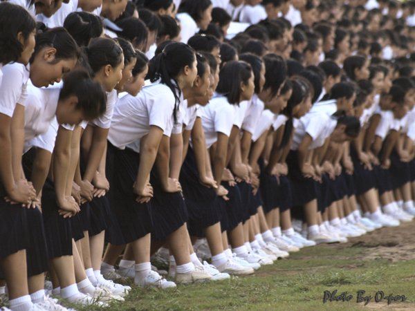 เชียร์กลางที่วิทยาเขตหนองคาย