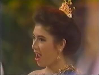 Capture : Miss World (1986) แสงระวี อัศวรักษ์ Miss Thailand World ประกวดปีเดียวกับ Halle Berry