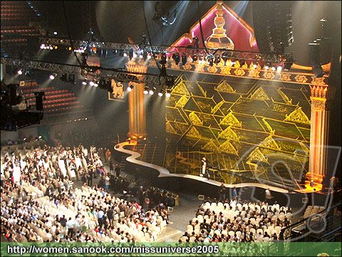 หนึ่งในเวที MU ที่เลิศที่สุดของประวัติคือ Miss Universe 2005 Thailand