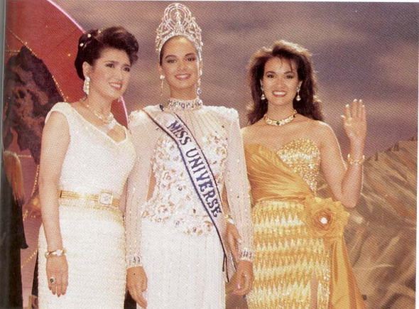 อีก 1 หนึ่งในเวที MU กับครั้งแรกการเป็นเจ้าภาพ Miss Universe 1992 Thailand (6 รูป)