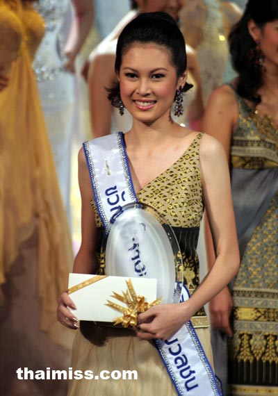 รวมภาพขวัญใจช่างภาพสื่อมวลชน หรือ Miss Photogenic ของนางงามไทย