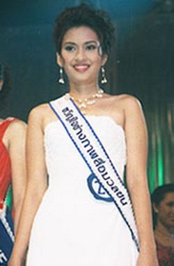 รวมภาพขวัญใจช่างภาพสื่อมวลชน หรือ Miss Photogenic ของนางงามไทย