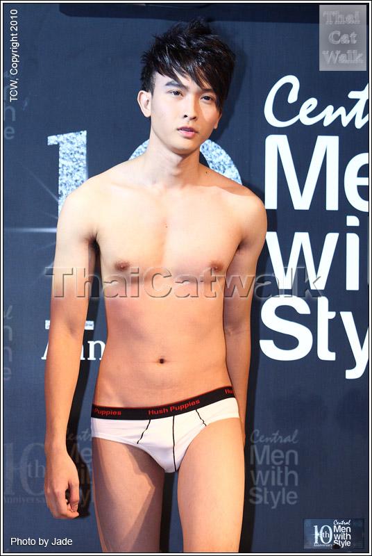 10th anniversal central men Thailand