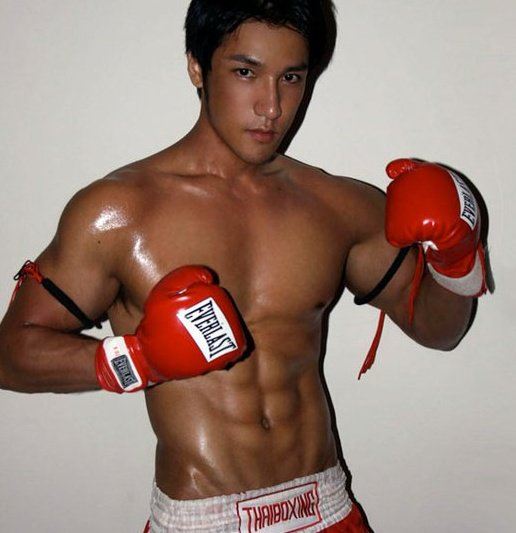 10th anniversal central men Thailand