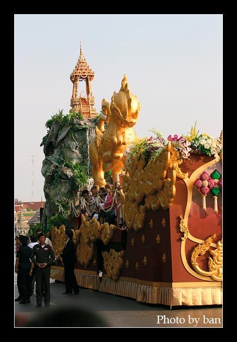 ย้อนดูขบวนพาเหรดผู้เข้าประกวด Miss Universe 2005 ประเทศไทย