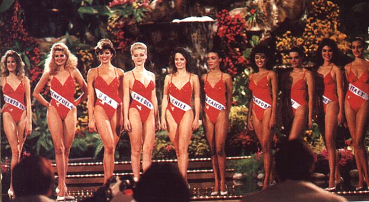 เวทีการประกวด MISS UNIVERSE ปีและประเทศอะไรที่คุณเห็นแล้วชอบที่สุด......?