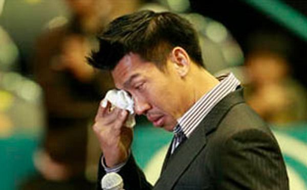 " ภราดร...ร่ำไห!มีน้องฟ้าอยู่เคียงข้าง " ประกาศเลิกเล่นเทนนิสอย่างเป็นทางการแล้ว!