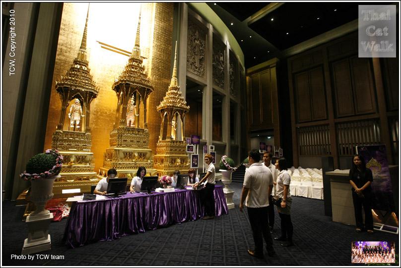 ภาพบรรยากาศ:นางสาวไทย 2553 &ndash; รอบคัดเลือก 124 คน คัดเลือกที่...โรงละครอักษรา