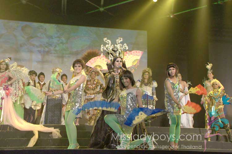 รวบรวม National Costume ของเวที Miss AC/DC 2009 " เพื่อลูกสาวจะได้มีพสุธาอาศัย "