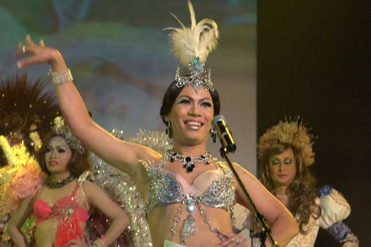 รวบรวม National Costume ของเวที Miss AC/DC 2009 " เพื่อลูกสาวจะได้มีพสุธาอาศัย "