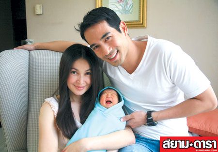 พี่แอนนา นาตาชา เปลี่ยนวิถีเพิ่งคลอดลูกยังดูดีเหมือนไม่มีอะไรเกิดขึ้น.?????