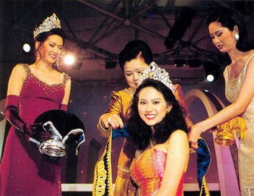 นางสาวไทยปี 2540 เธอคือ "สรวงสุดา ลาวัณย์ประเสริฐ" เคยเข้าประกวดนางสาวไทยปี 2537 แต่อายุไม่ถึงเกณฑ์
