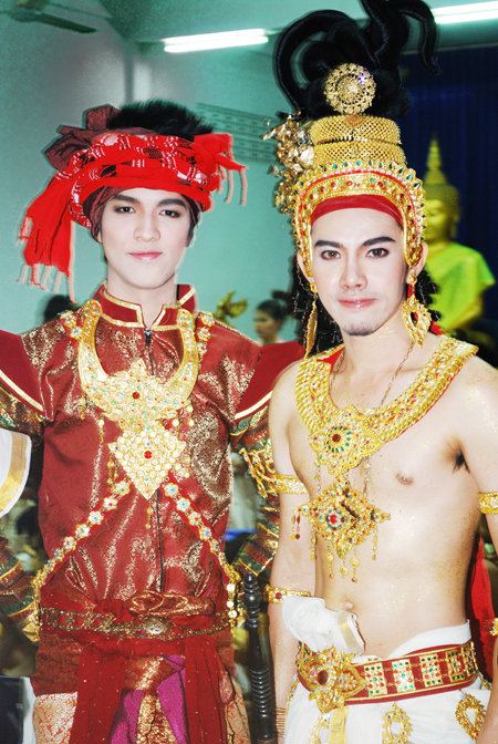 คุณจำได้ไหมว่าคนนี้คือใคร........เขาสร้างชื่อเสียงให้ประเทศไทยด้วยนะ เฉลยรูปสุดท้ายนะ?????