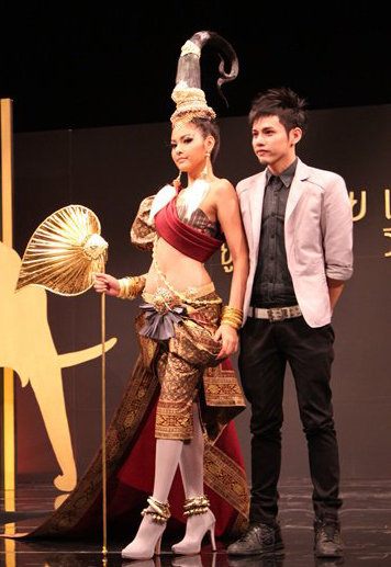 คุณจำได้ไหมว่าคนนี้คือใคร........เขาสร้างชื่อเสียงให้ประเทศไทยด้วยนะ เฉลยรูปสุดท้ายนะ?????