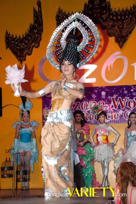 O'Zone World Fashion Recyele Contest