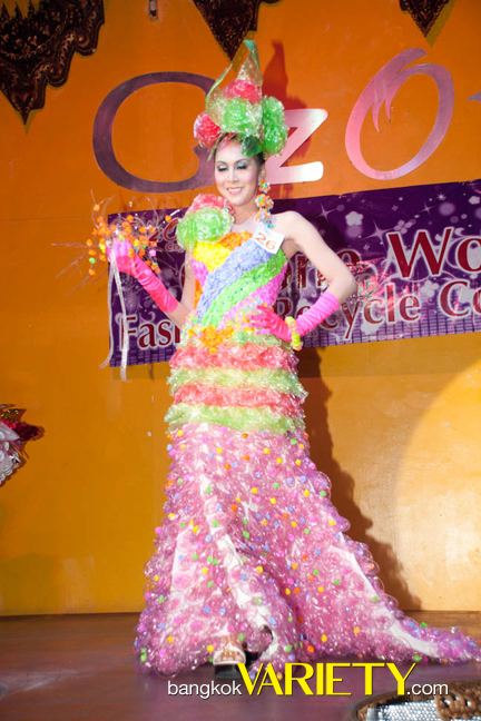 O'Zone World Fashion Recyele Contest