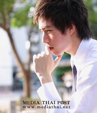 ไม้  ระบำดวงดาว ( ประชากร  ปิยะสกุลแก้ว )
