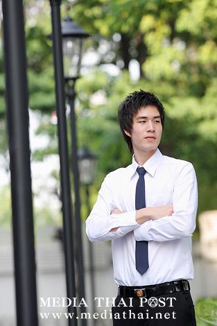 ไม้  ระบำดวงดาว ( ประชากร  ปิยะสกุลแก้ว )